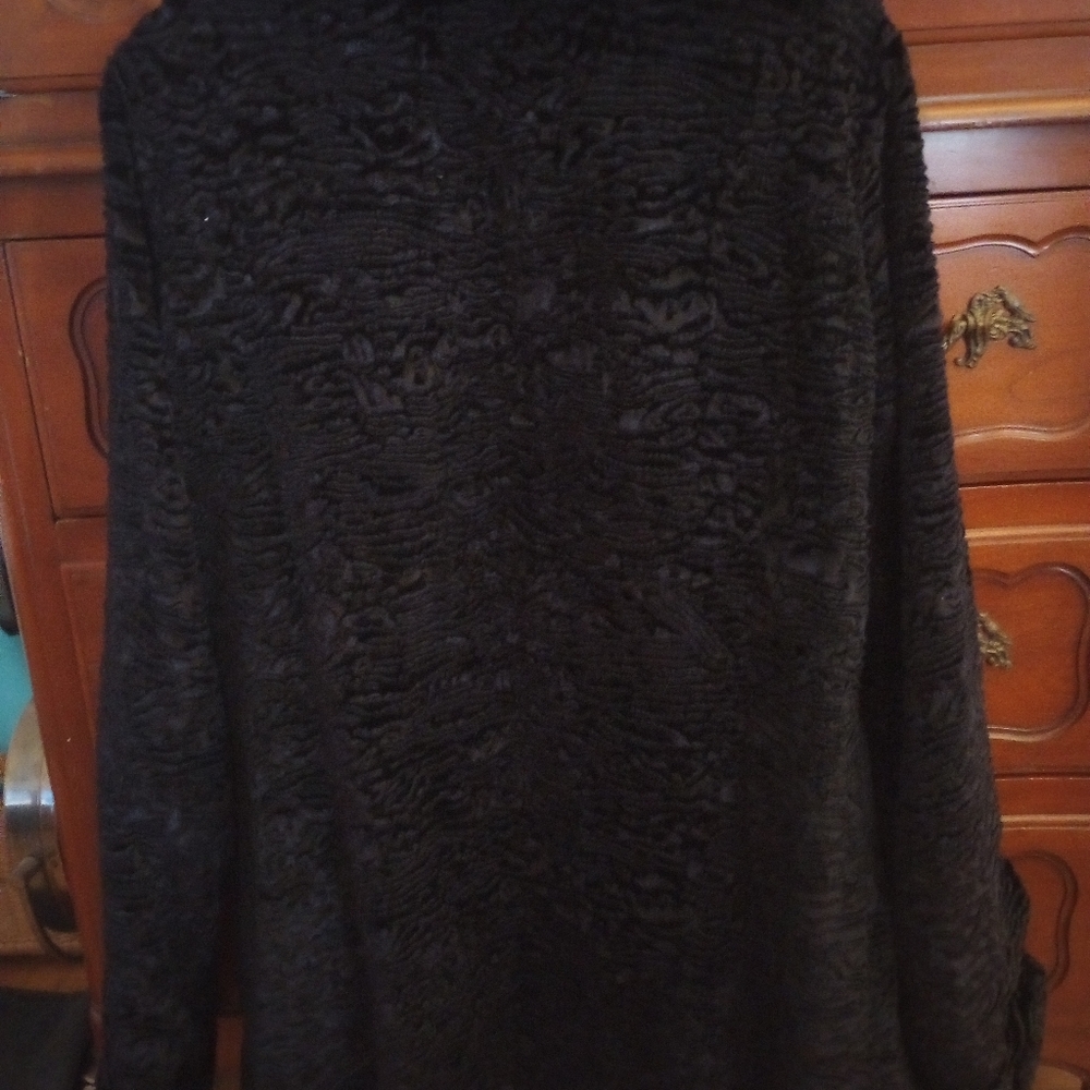 ♡🗝️ Crushed Velvet Jacket - Picture 10 of 16